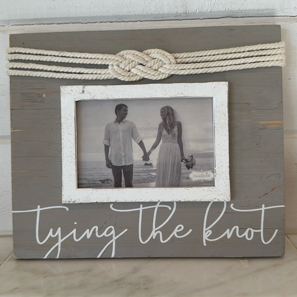 Mud Pie Tying The Knot Gray Distessed Painted Wood Wedding Picture Frame - Picture 9 of 9